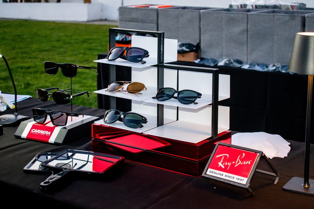 Sunglass Table Ray Bans H copy